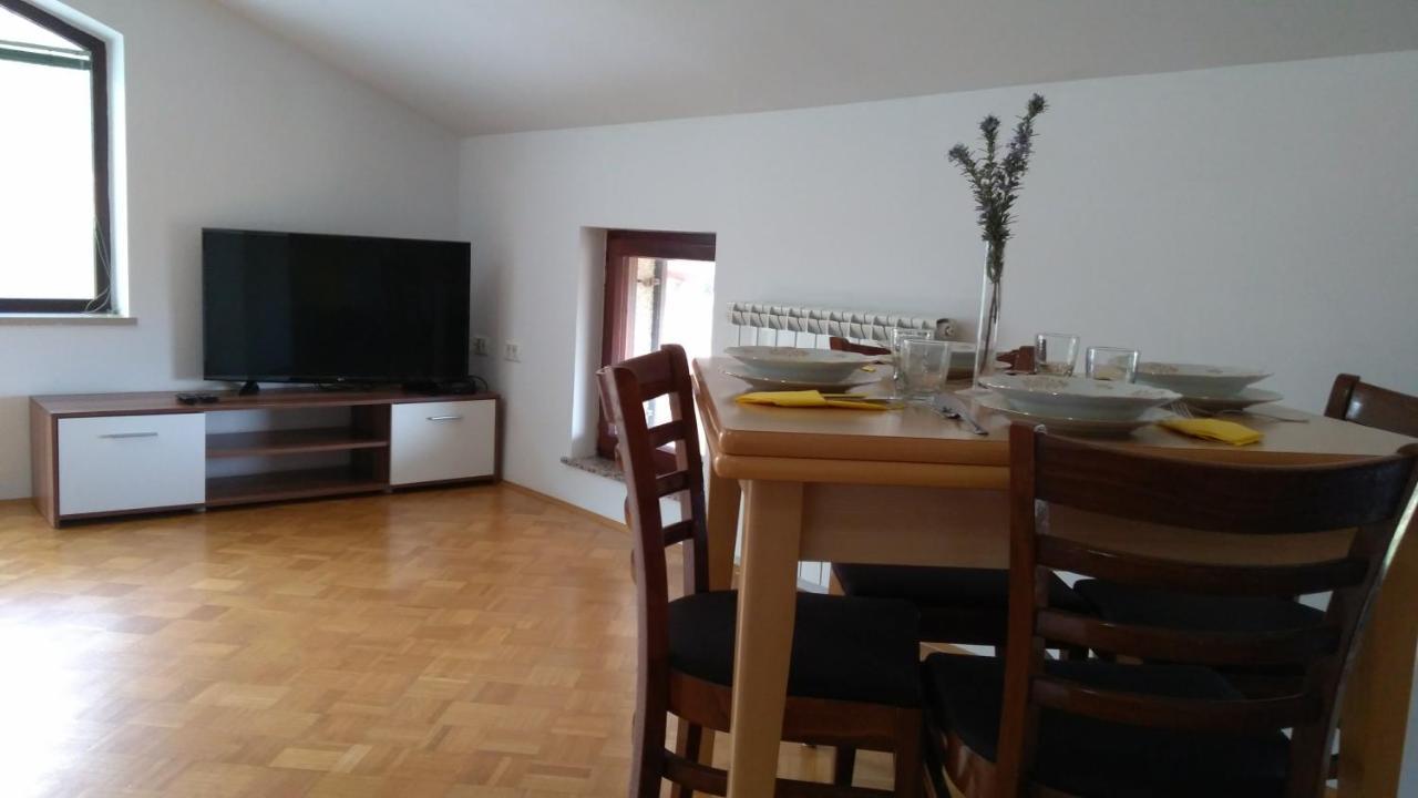 Apartma Ivan Portoroz Luaran gambar